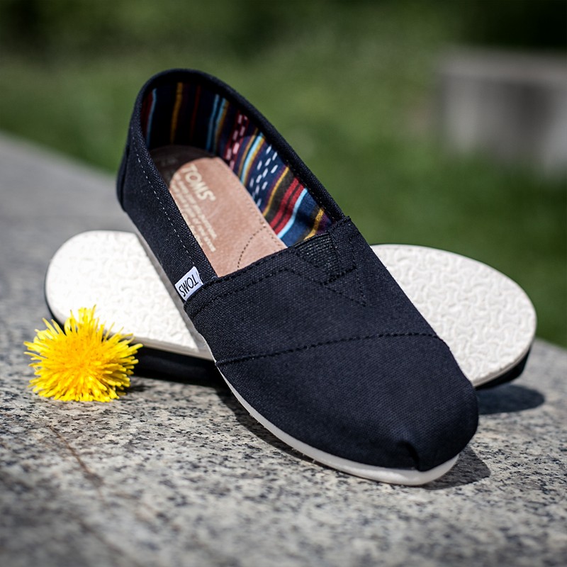 toms